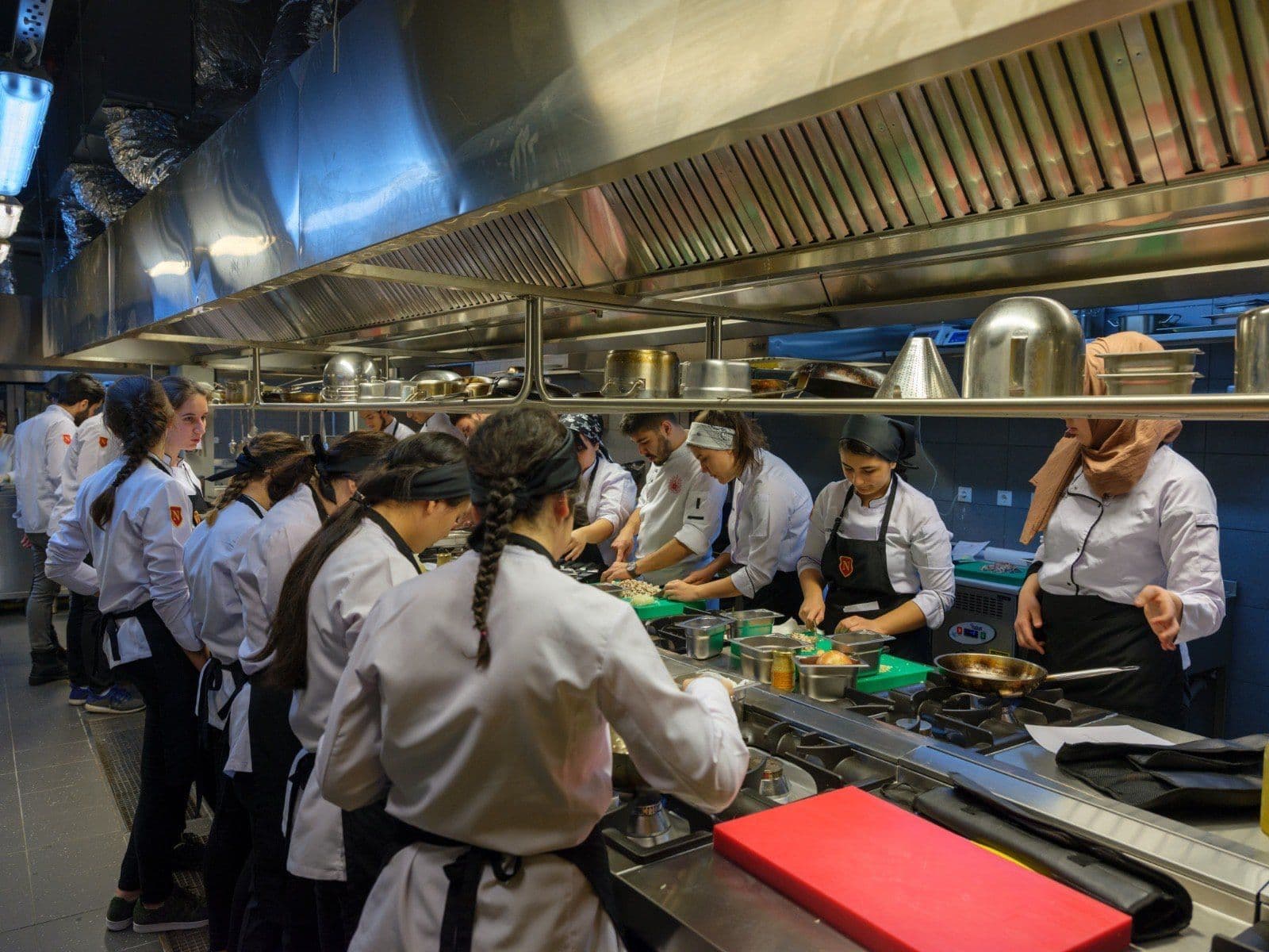 جامعة إسطنبول نيشانتاشي