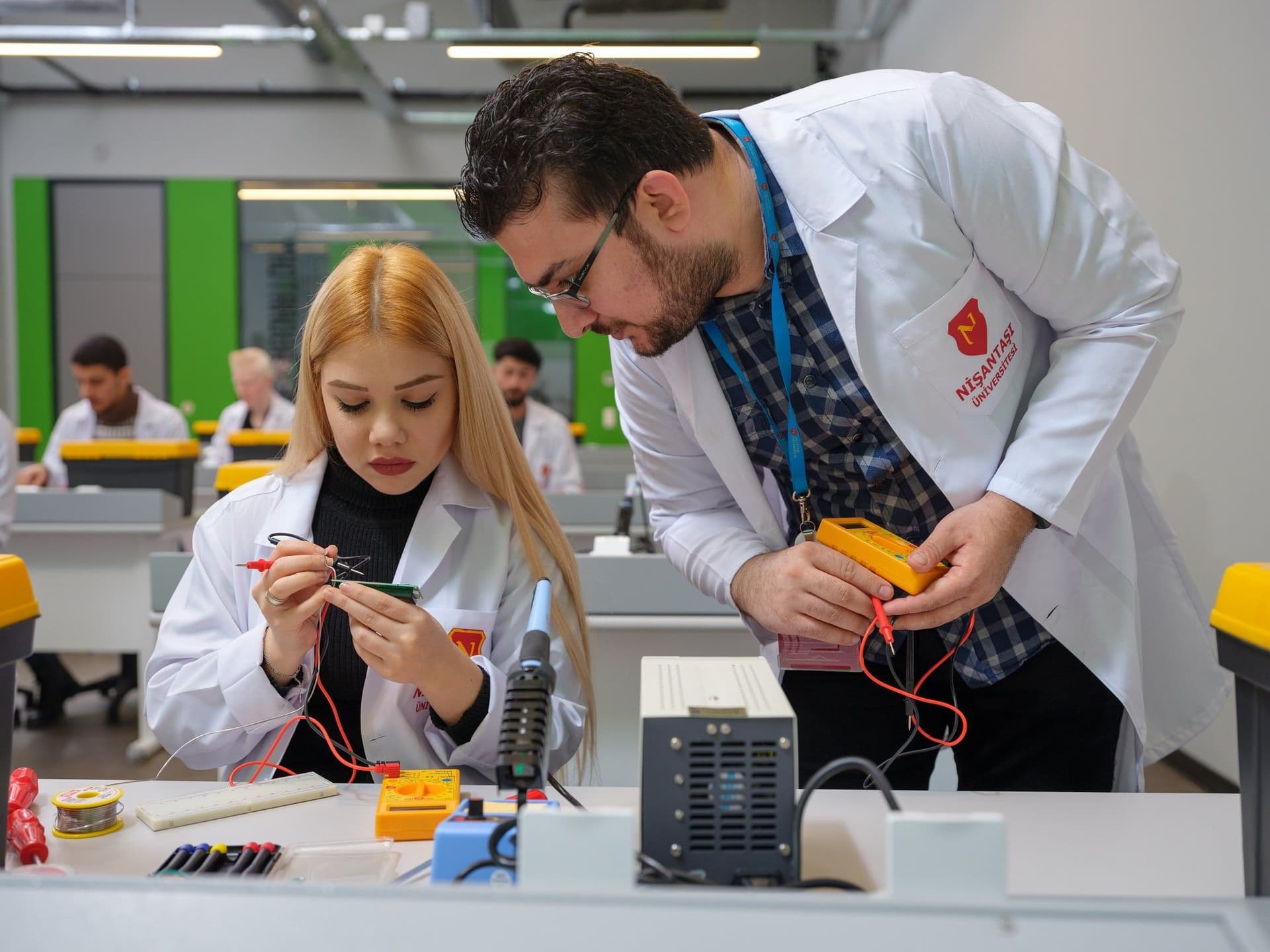 جامعة إسطنبول نيشانتاشي