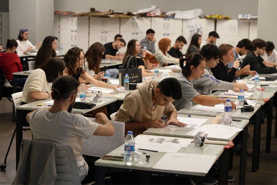 جامعة إسطنبول نيشانتاشي