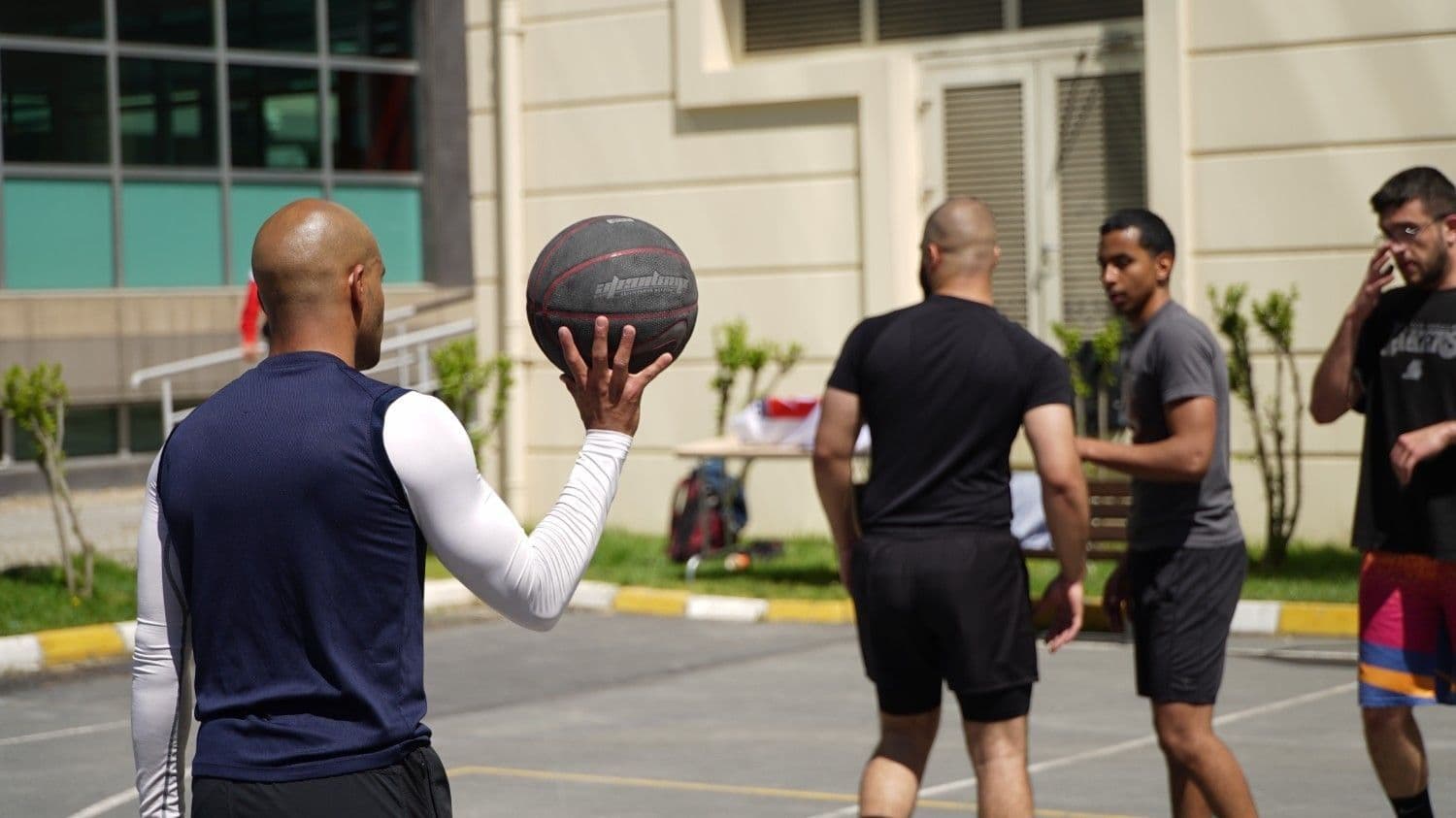 جامعة التن باش