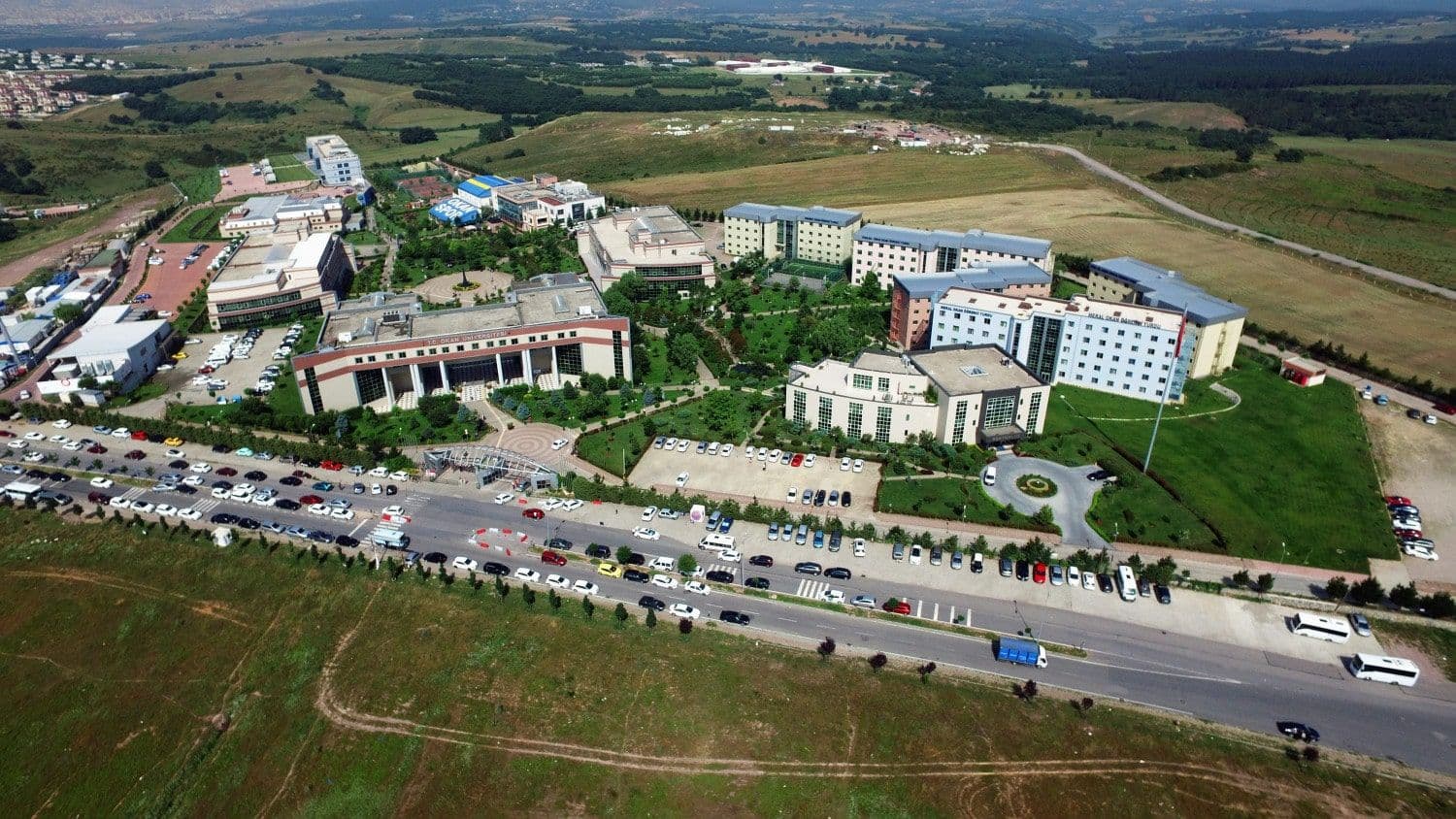 جامعة اسطنبول اوكان