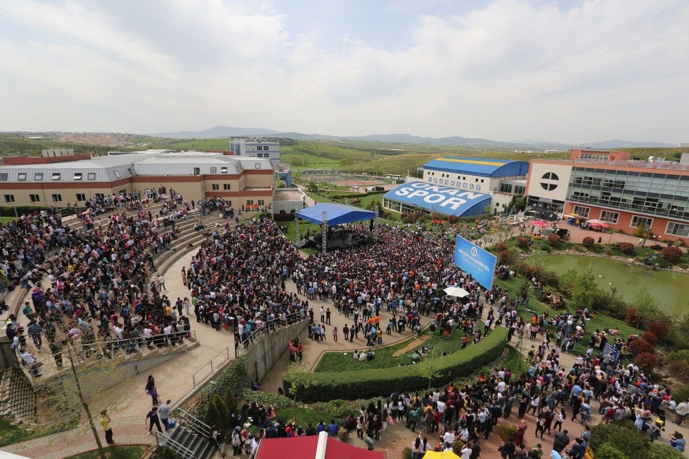 جامعة اسطنبول اوكان