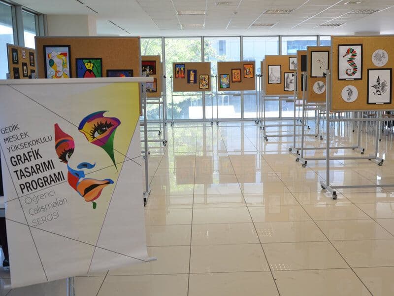 جامعة اسطنبول جيديك