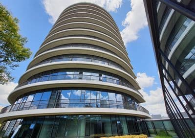 جامعة اسطنبول كينت