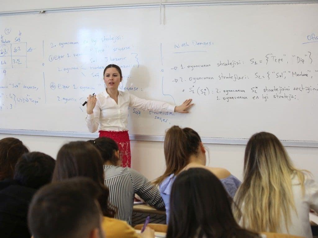 جامعة اتيليم