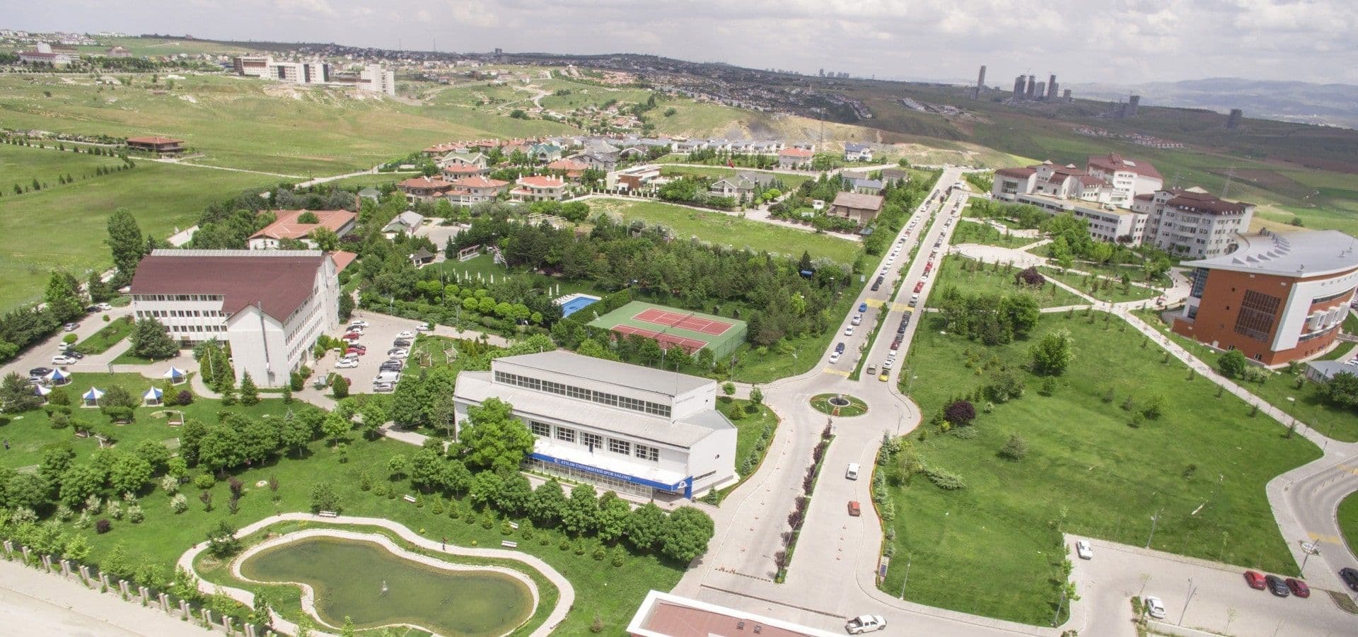 جامعة اتيليم