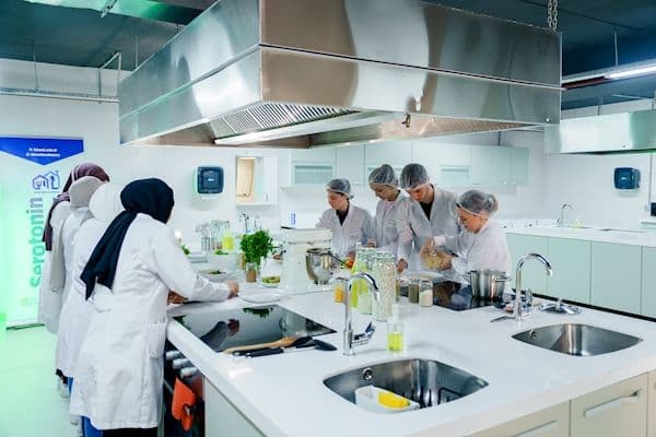 جامعة بيروني