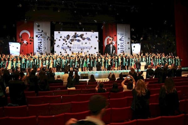 جامعة بيروني