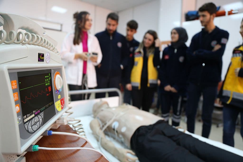 جامعة اسطنبول جيليشيم